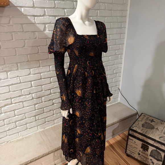 Farm Rio Boho Celestial Print Dress M | Smocked Midi Puff Sleeve Festival Luxe - Picture 7 of 16